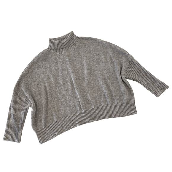Oversized Turtleneck Sweater by World Market One size - Picture 3 of 7